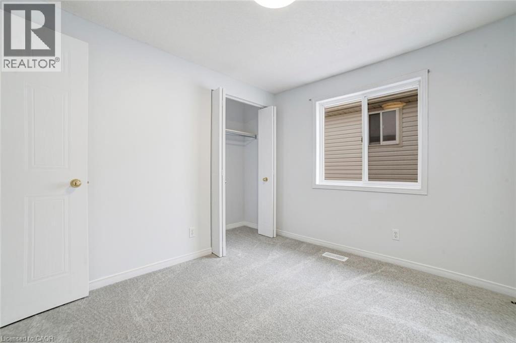 224 PINELAND Court, Waterloo, Ontario, N2T2S3 — Photo 27