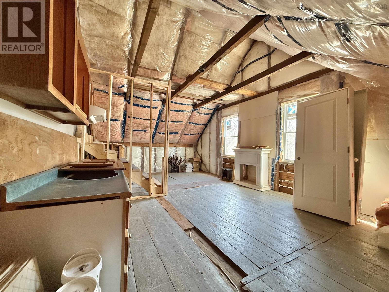 Property 24 of 29 of 1331 Highway 3