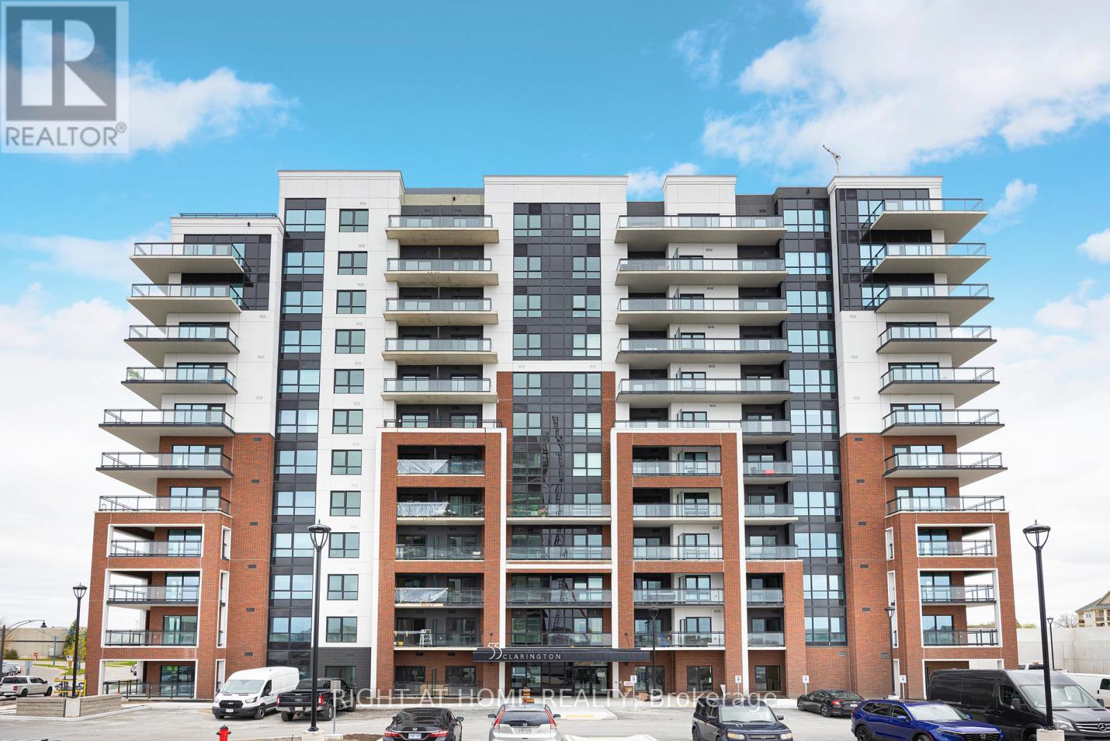 1106 - 55 CLARINGTON BOULEVARD