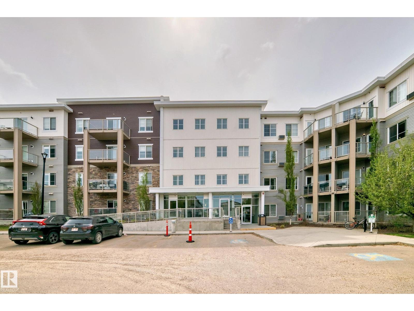 #208 812 Welsh DR SW, Edmonton