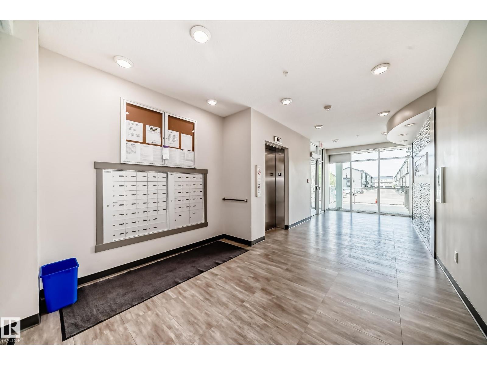 #208 812 Welsh DR SW, Edmonton