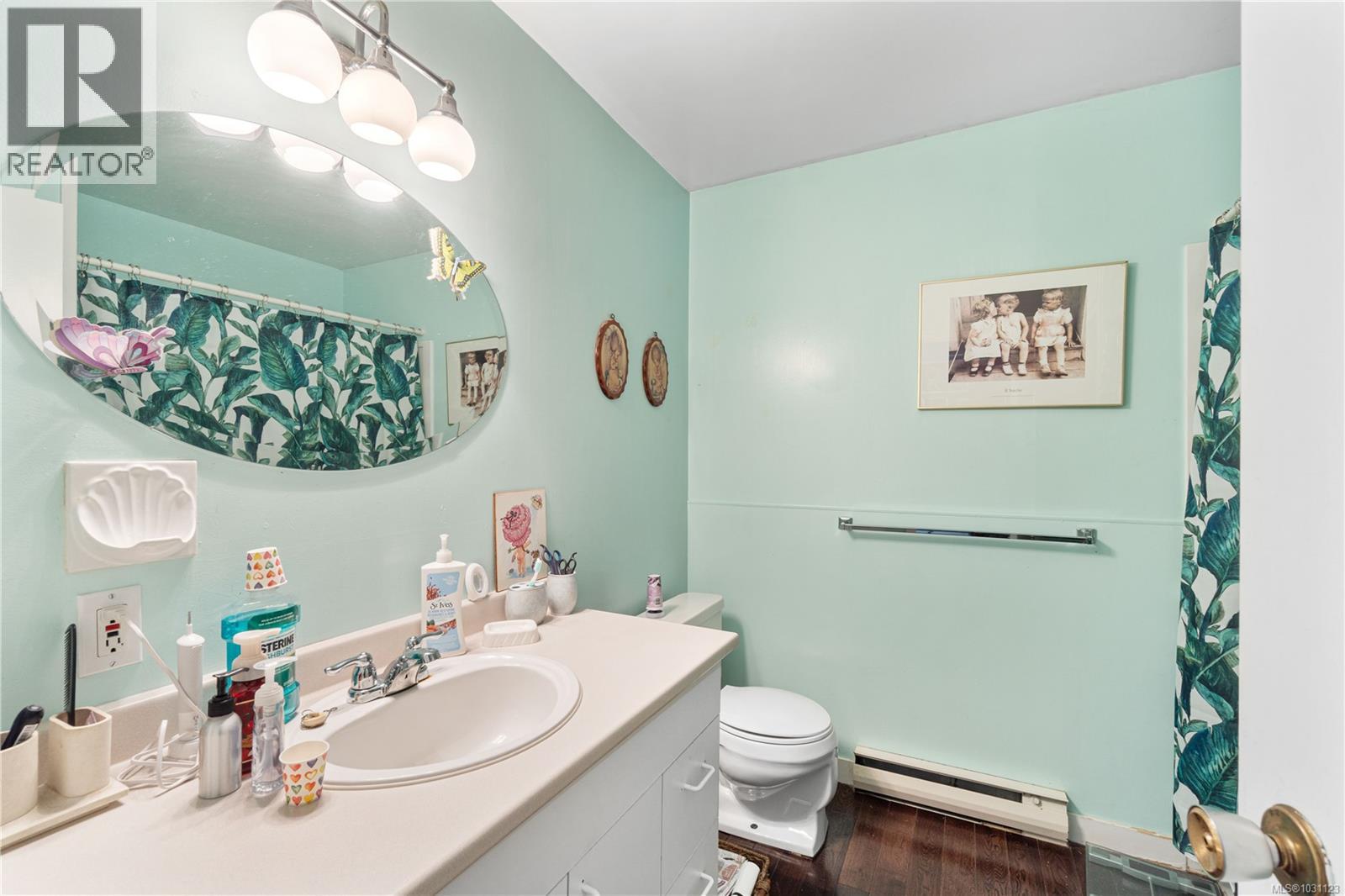 5430/5432 BERGEN OP ZOOM DR - 21