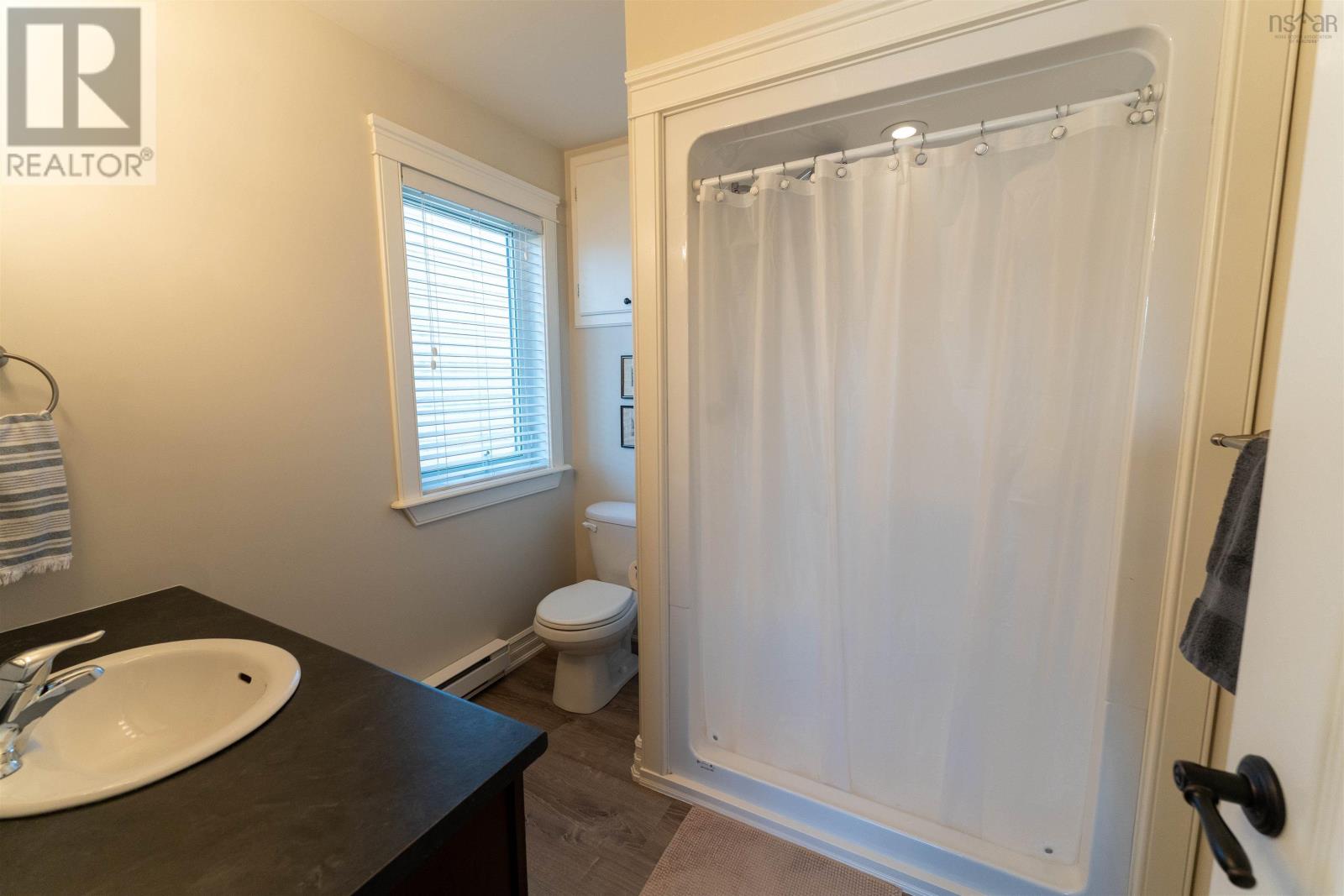 Property 20 of 43 of 52 Argus Drive