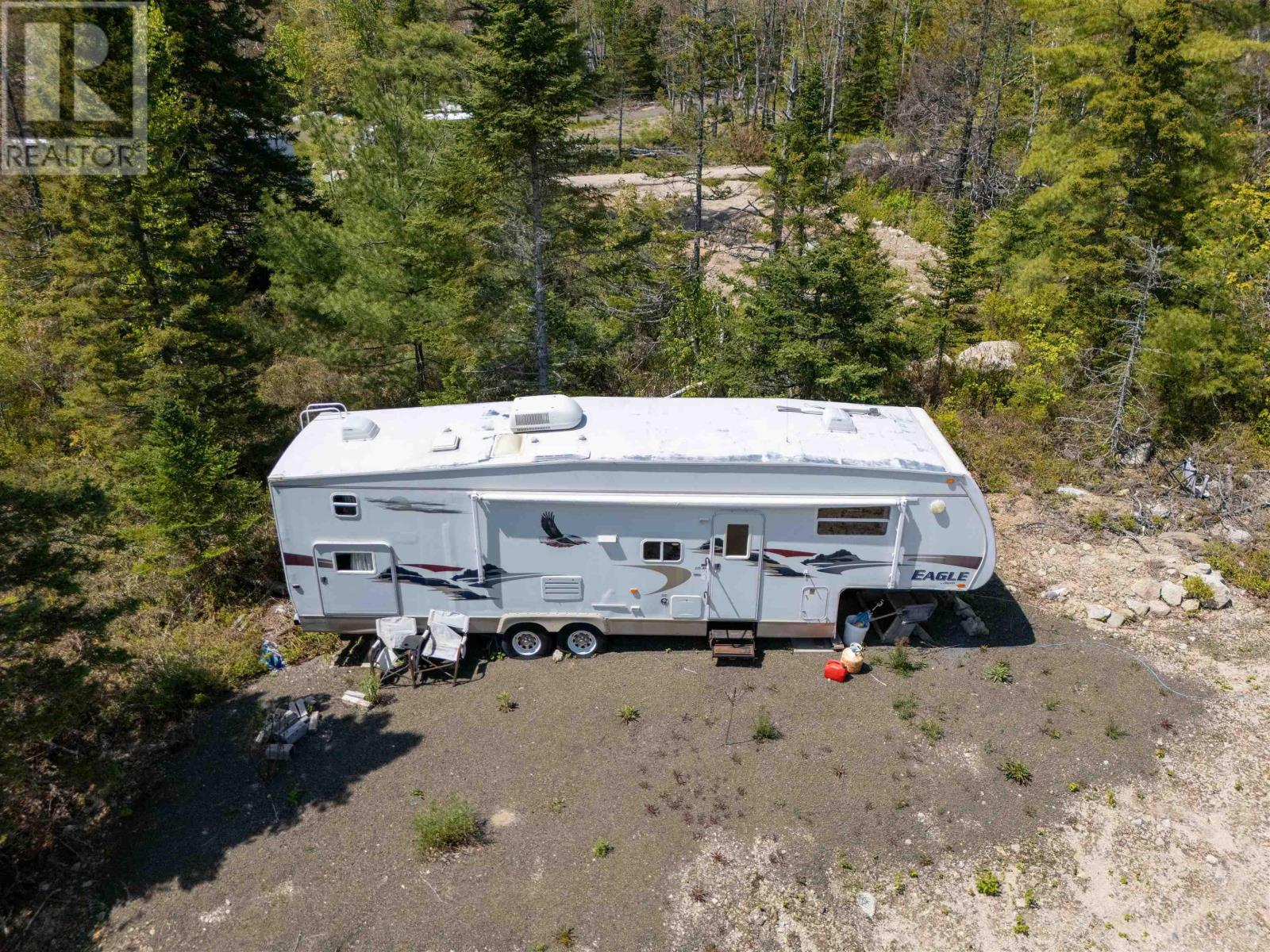 Property 13 of 32 of 191 Charlton Road