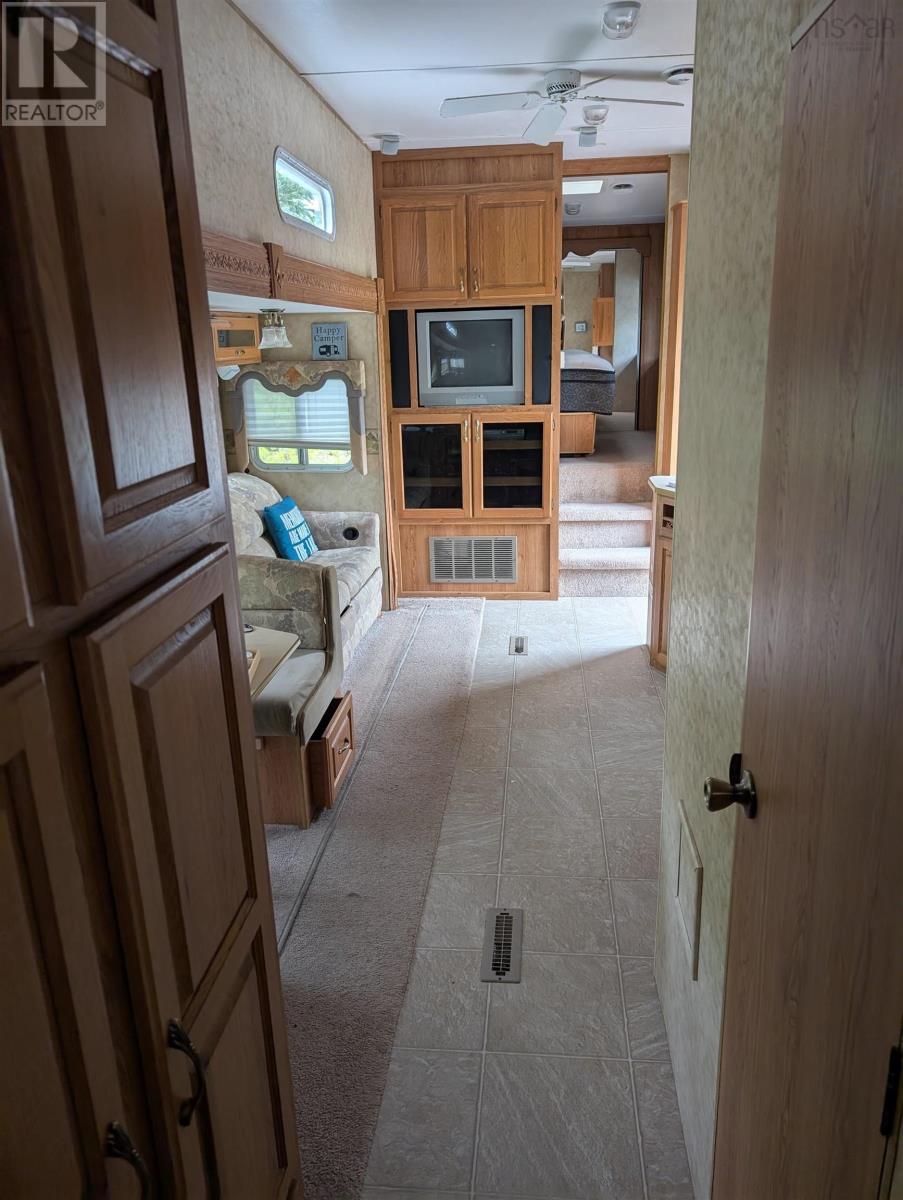 Property 20 of 32 of 191 Charlton Road