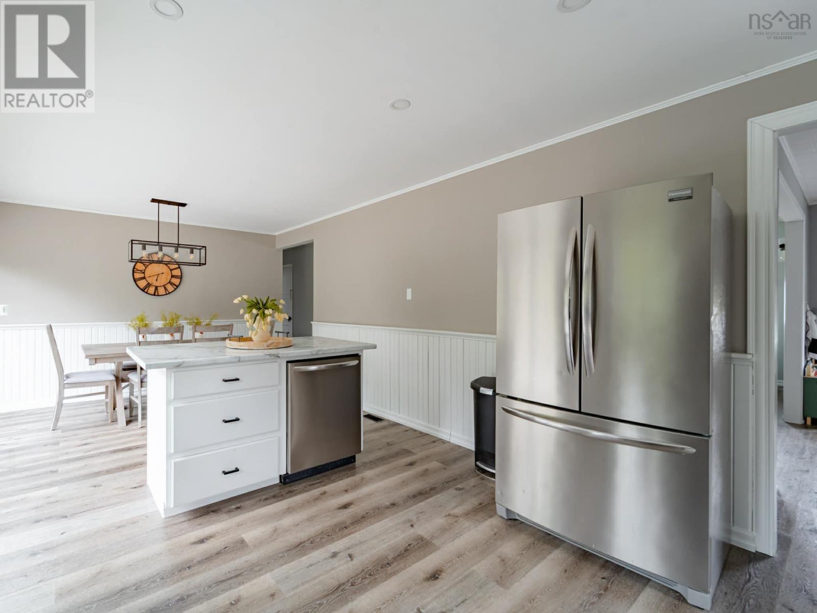 Property 10 of 40 of 19 Long Point Road