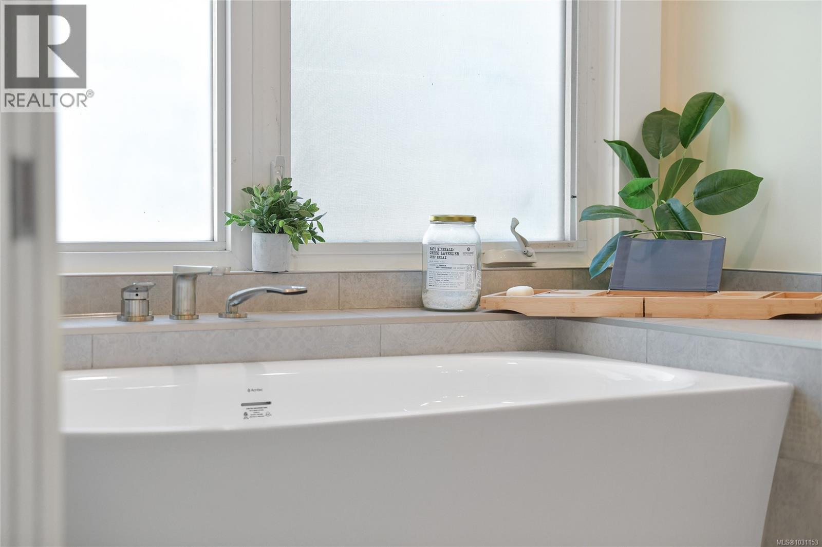 3411 Karger Terr, Colwood