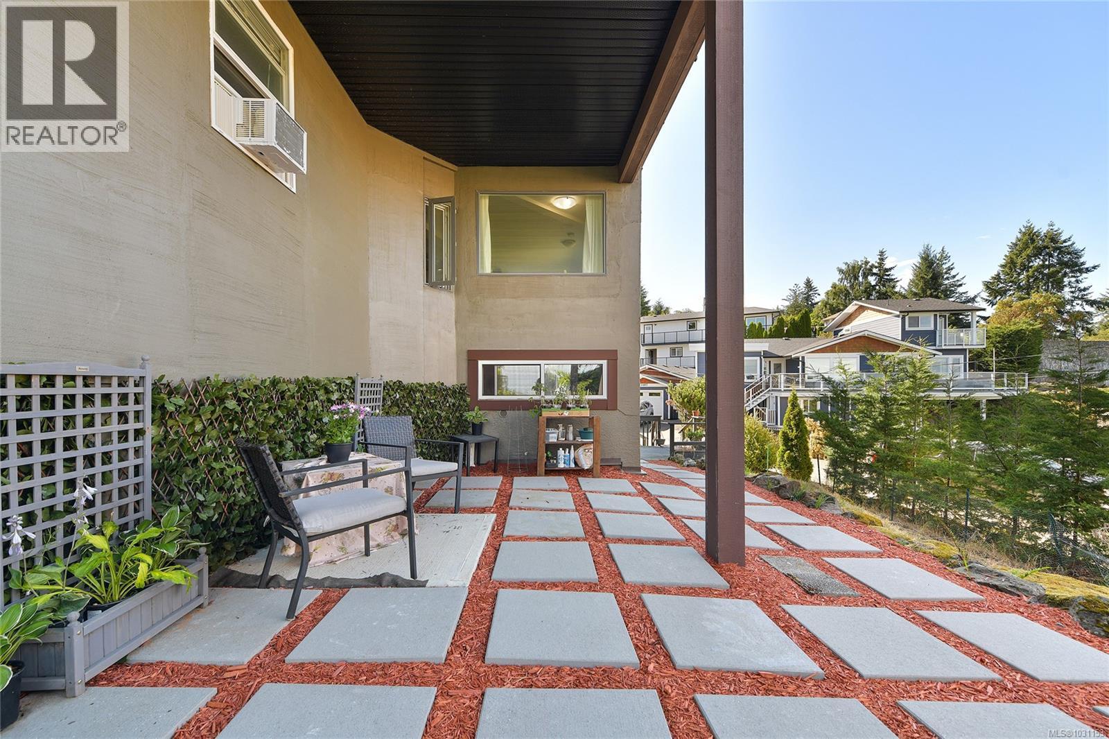 3411 Karger Terr, Colwood