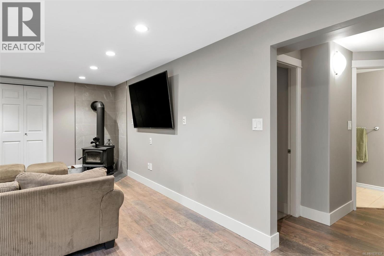 5308 ROCKY POINT RD - 30