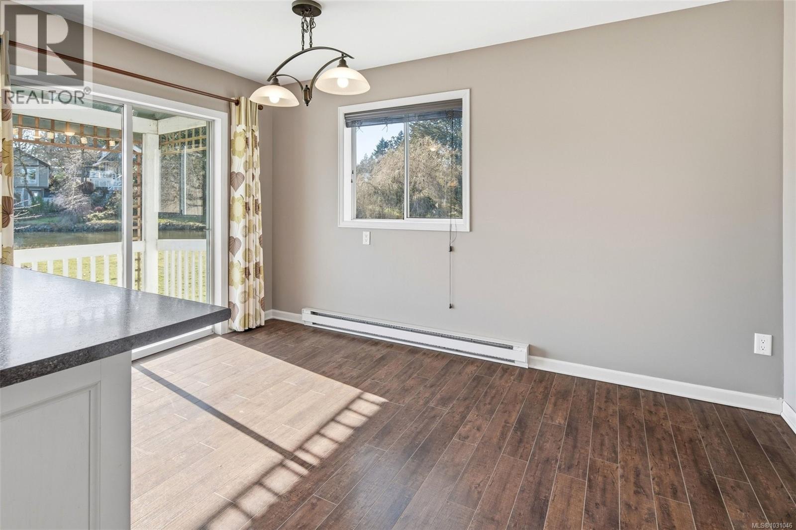 87 Kingham Pl - 23