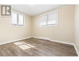 120 Elizabeth Street, Port Colborne, ON L3K2B9 Photo 21