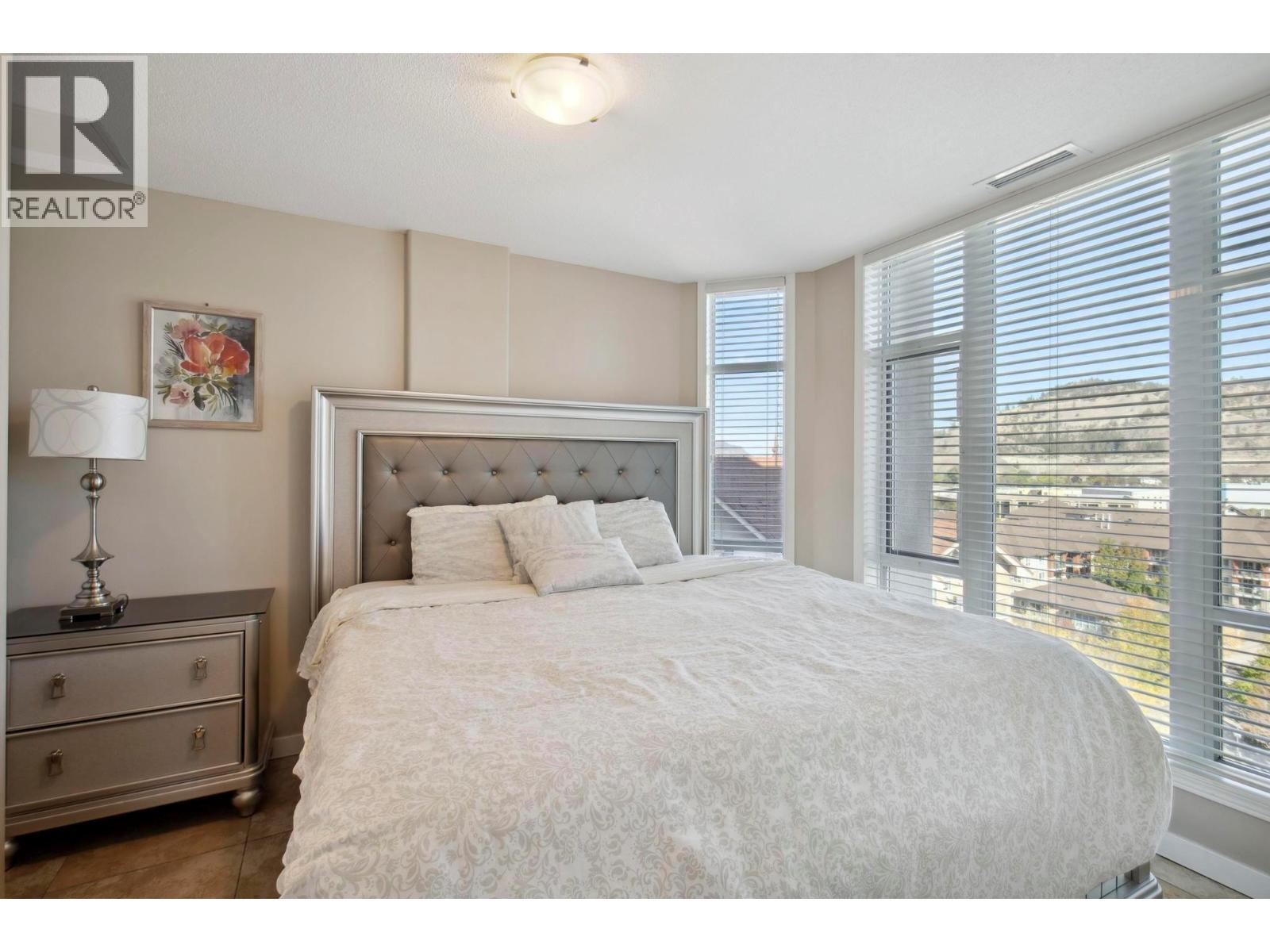 1128 Sunset Drive Unit# 904, Kelowna