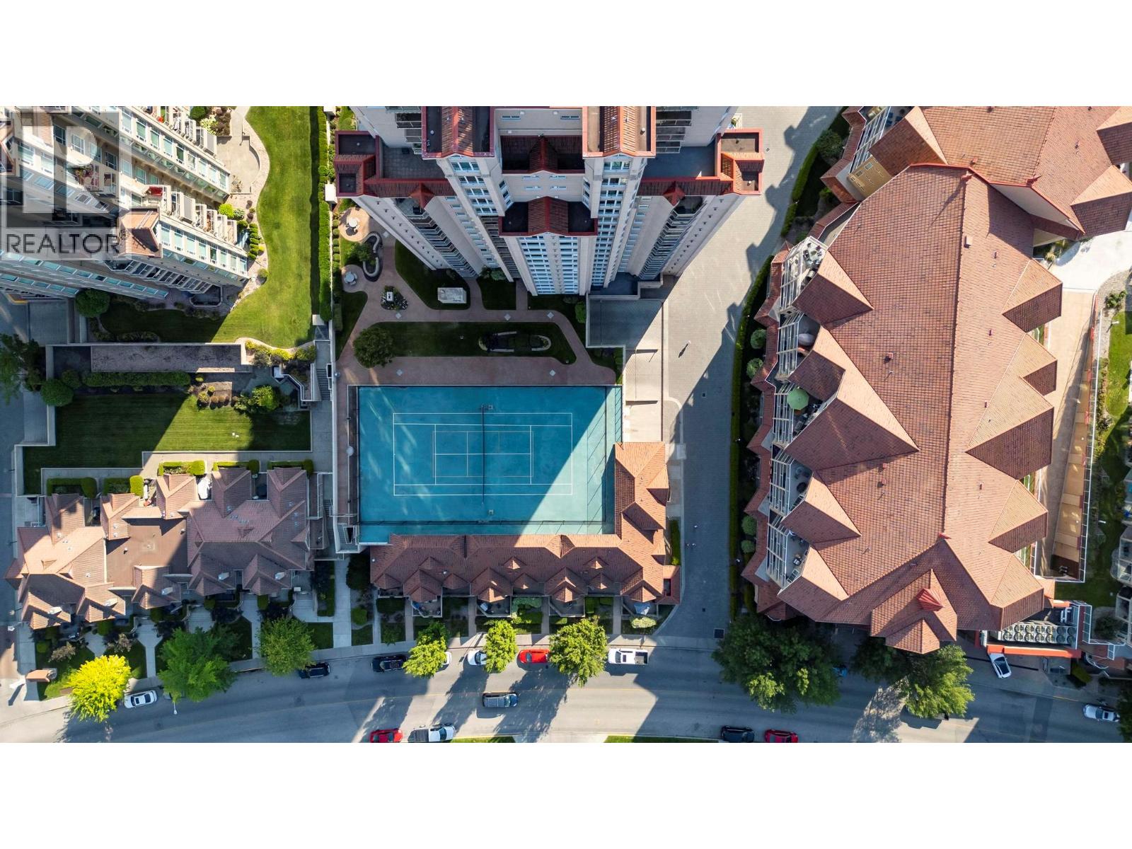 1128 Sunset Drive Unit# 904, Kelowna