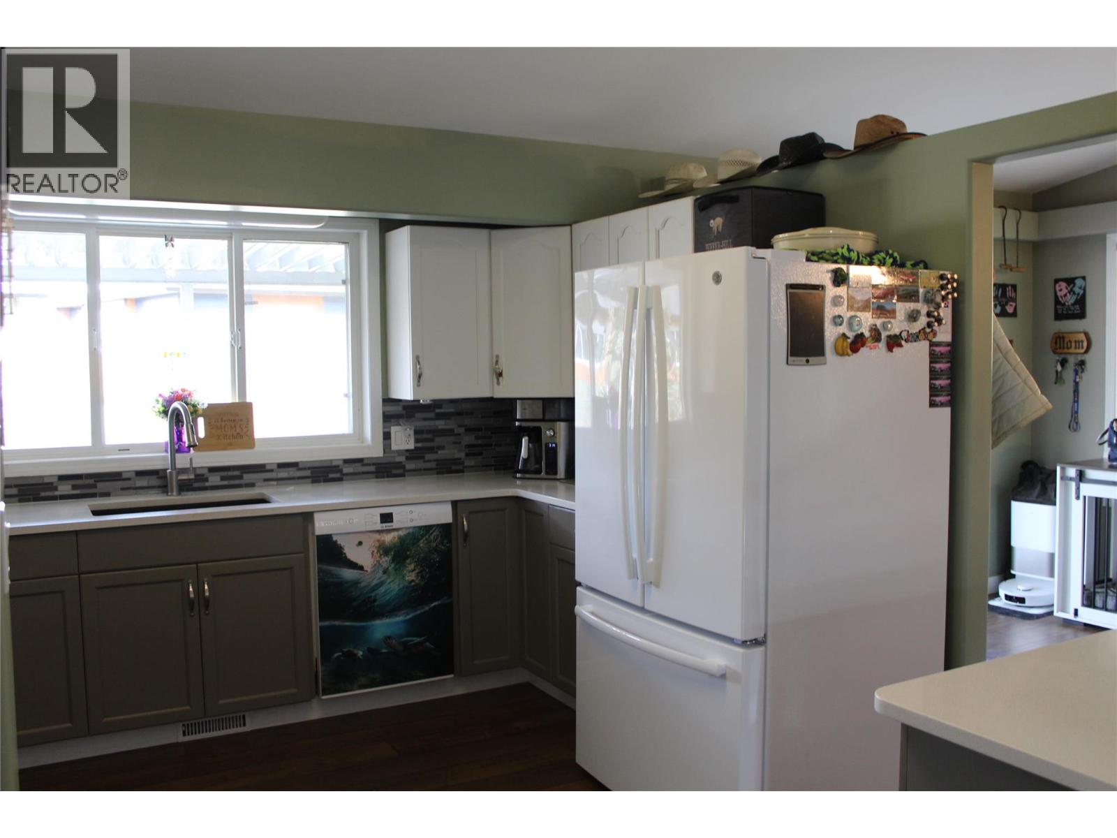 1021 12 Avenue SE - 4