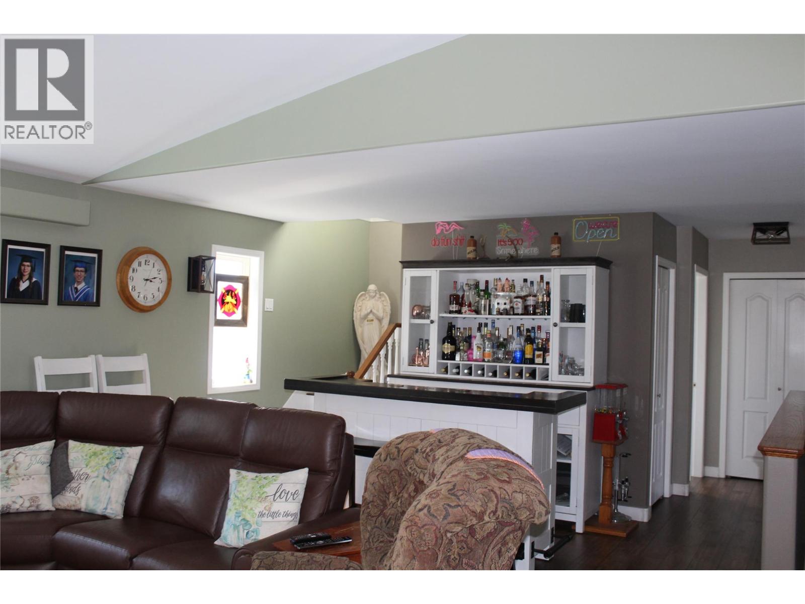 1021 12 Avenue SE - 6