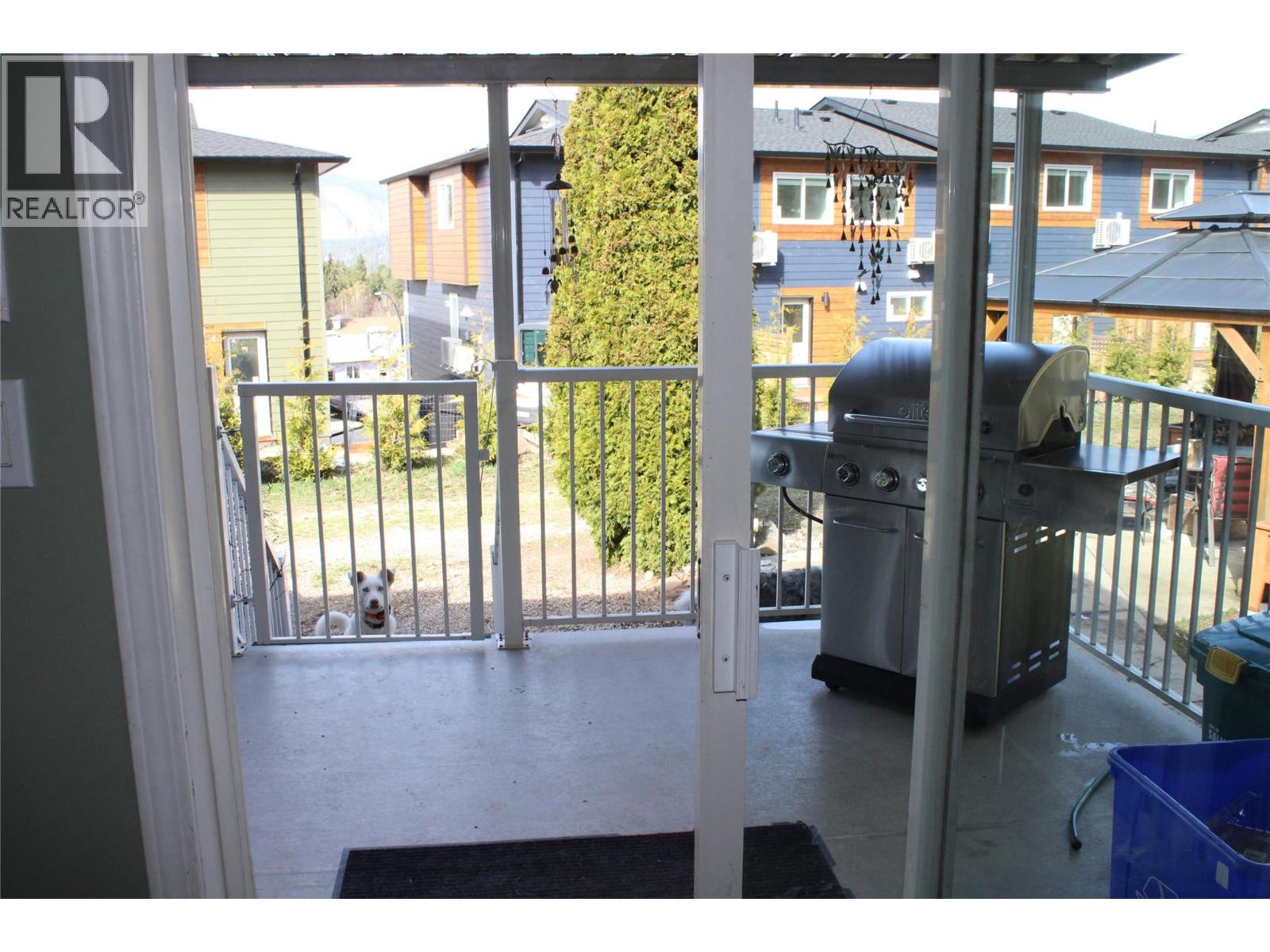 1021 12 Avenue SE, Salmon Arm