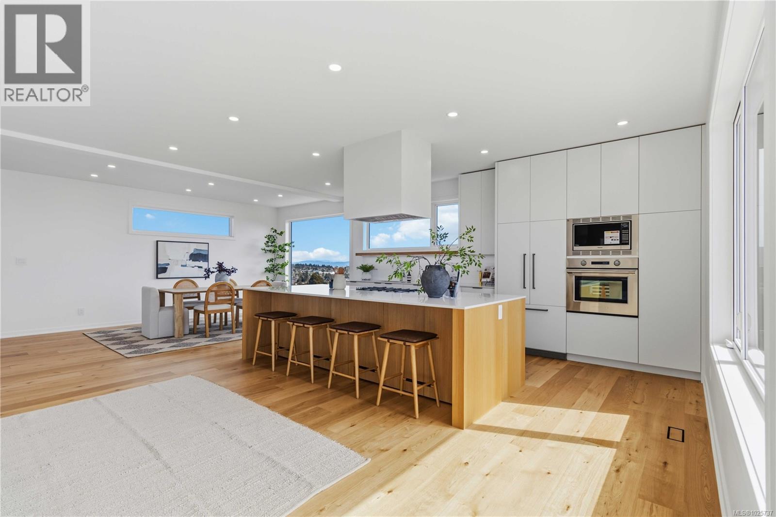 3700 KOOTENAY PL - 28