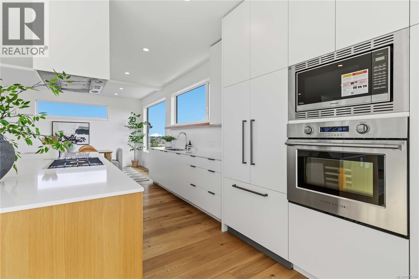 3700 KOOTENAY PL - 30