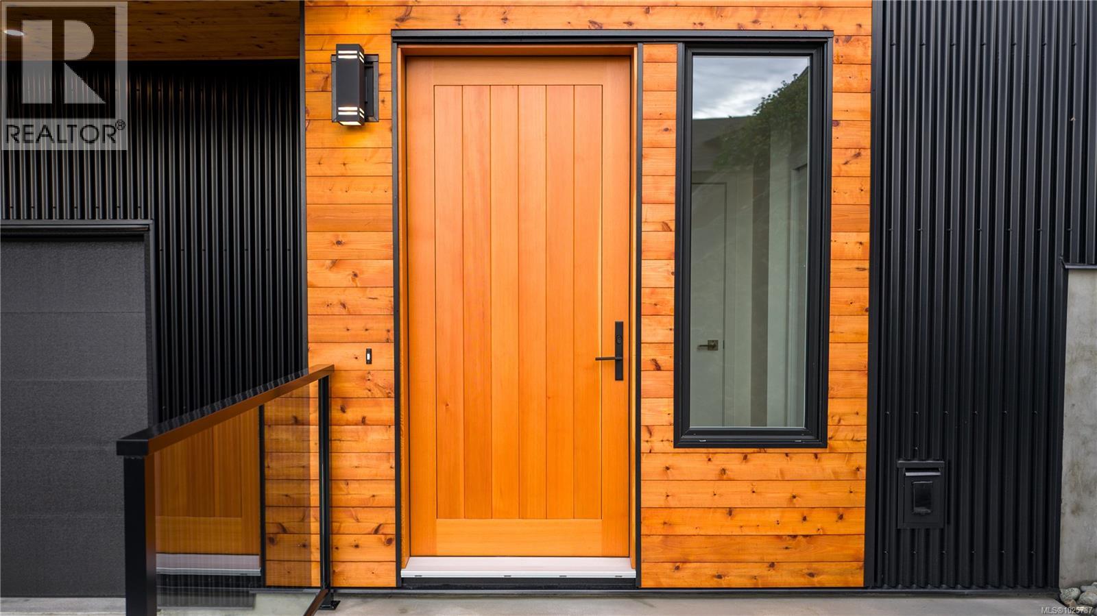 3700 KOOTENAY PL - 14