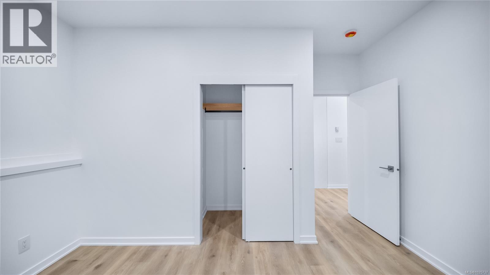 3700 KOOTENAY PL - 69