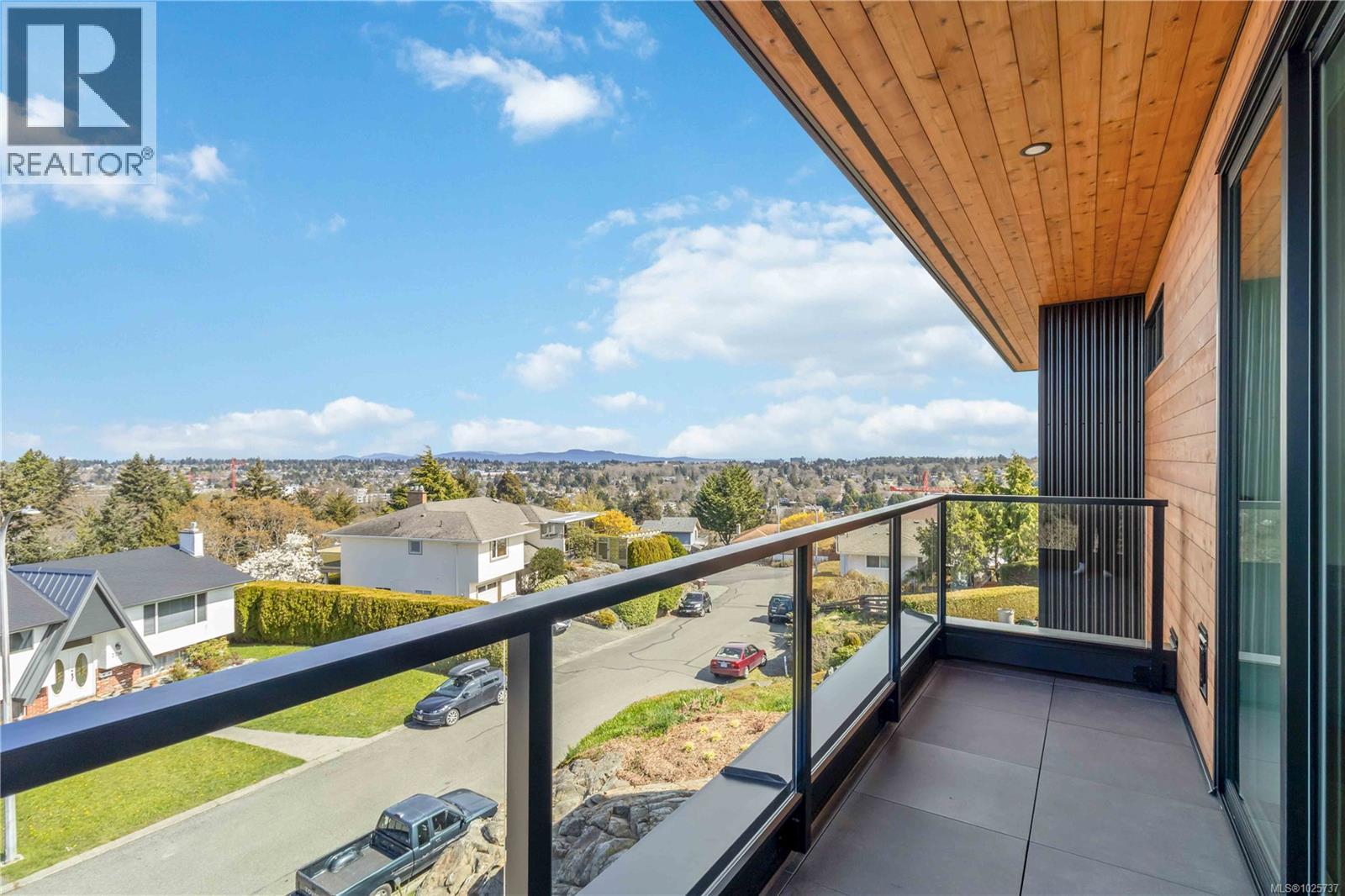 3700 KOOTENAY PL - 91