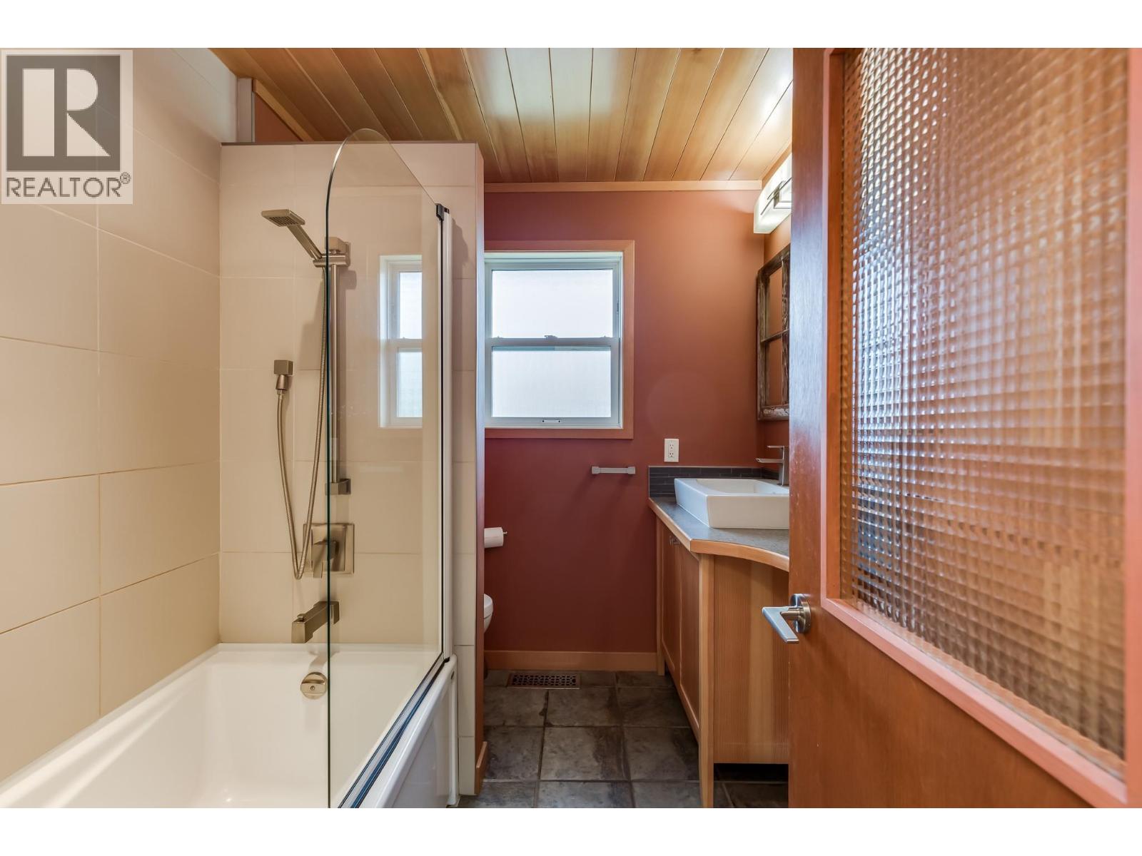 1736 HAPPYVALE AVENUE - 5