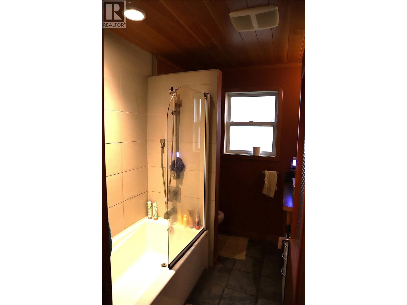 1736 HAPPYVALE AVENUE - 6