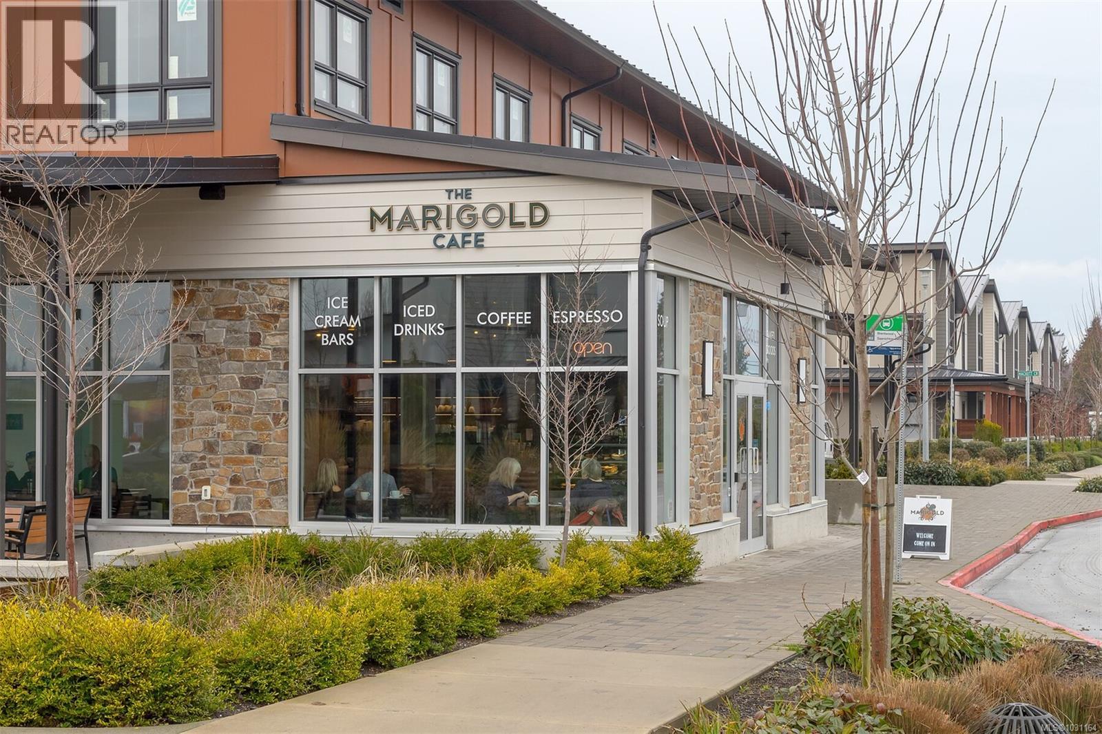 #307 2500 HACKETT CRES - 50