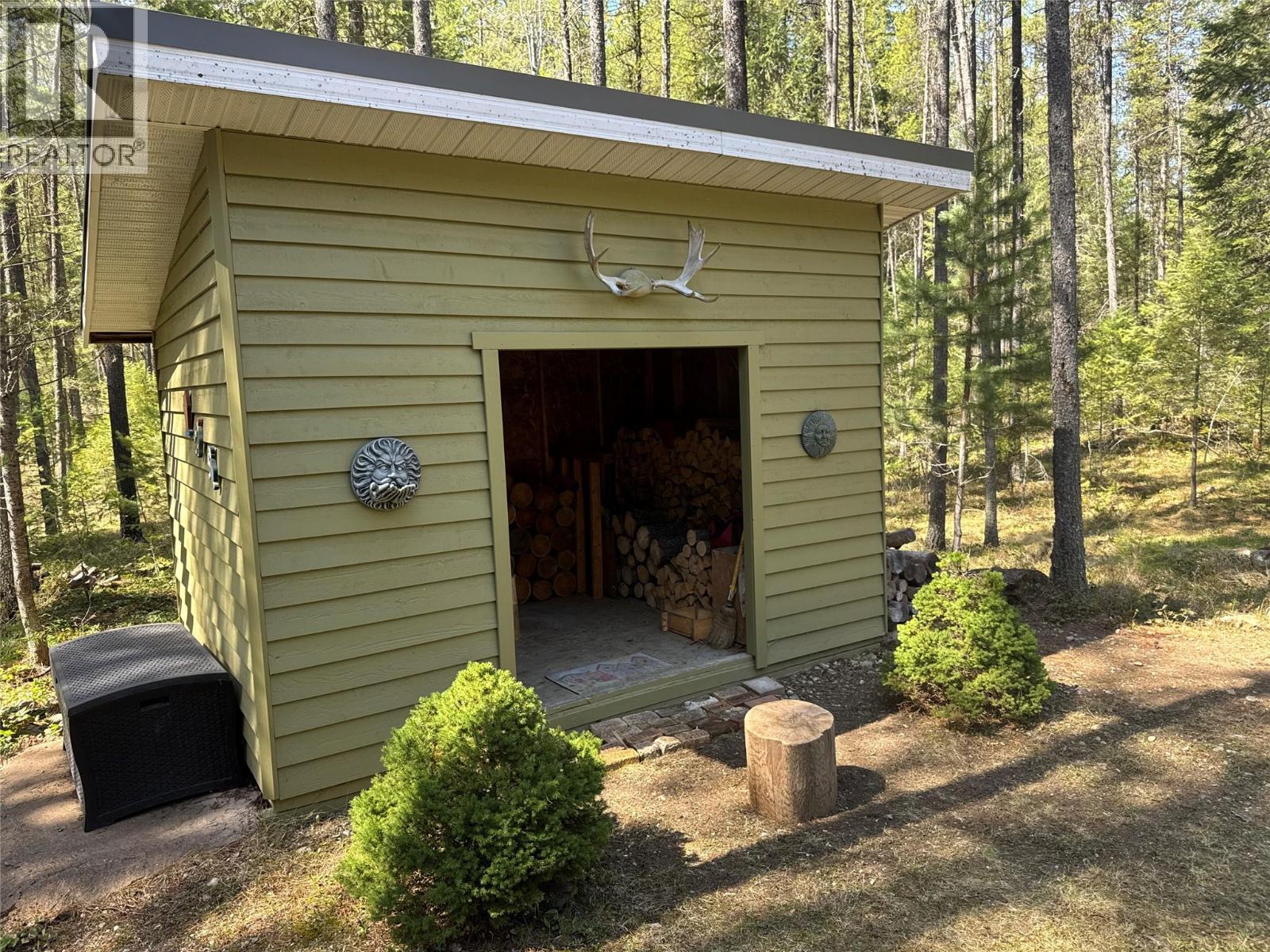 2851 Rosen Heights Road, Jaffray