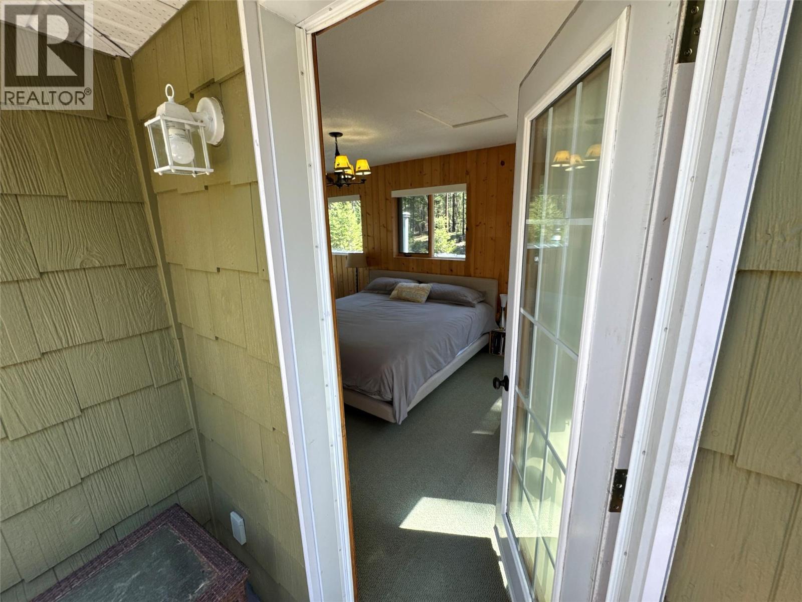 2851 Rosen Heights Road, Jaffray