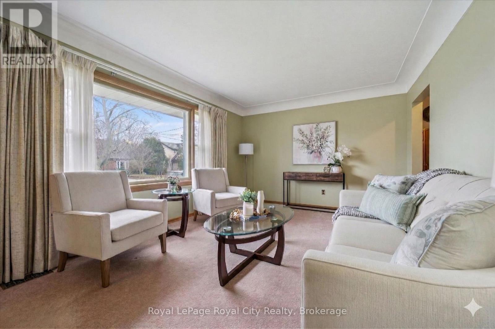 10 PAUL AVENUE - 9