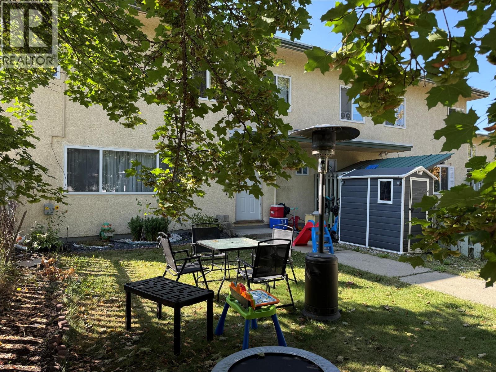 455 Richards Street W, Nelson