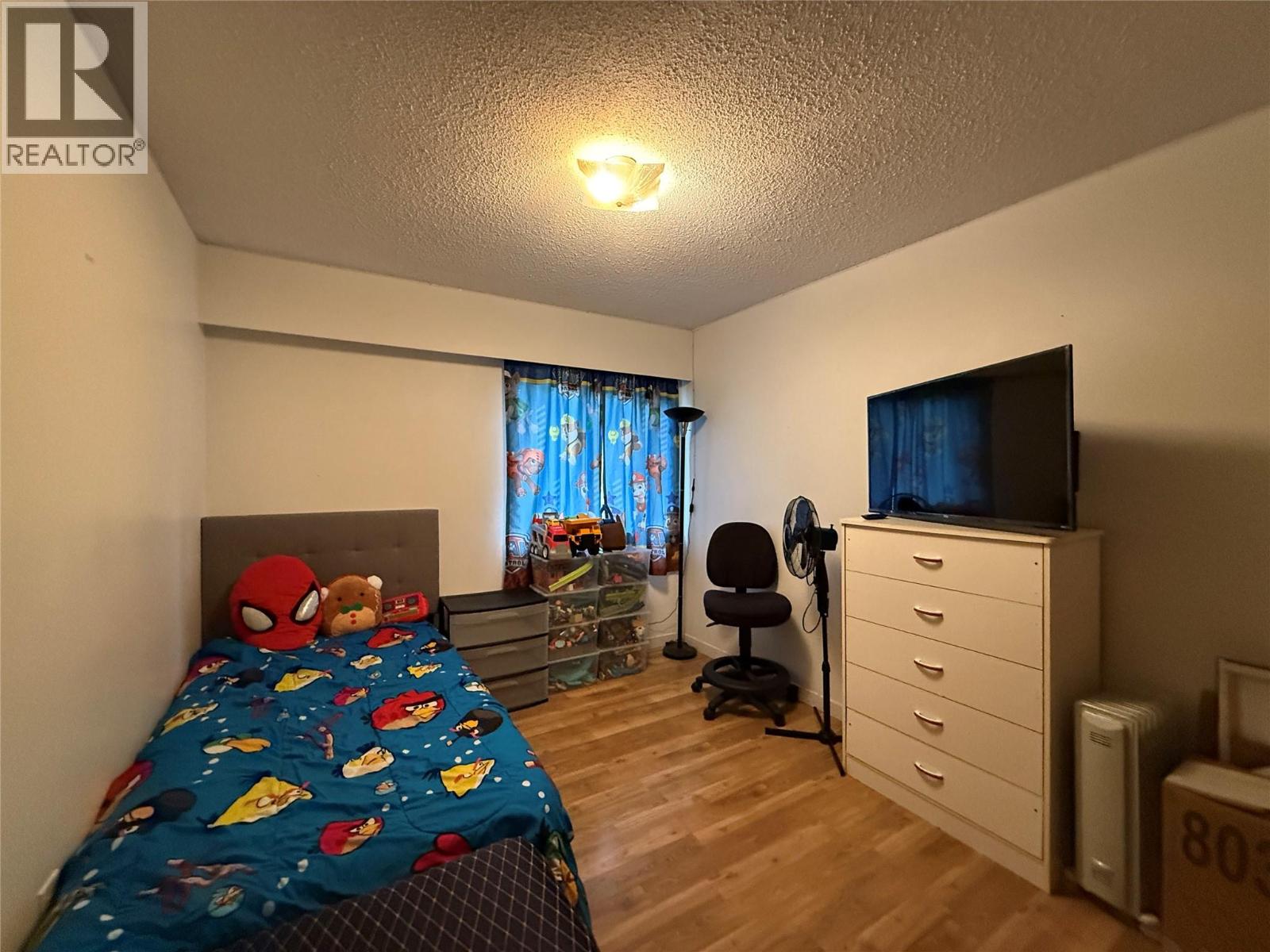 455 Richards Street W - 27