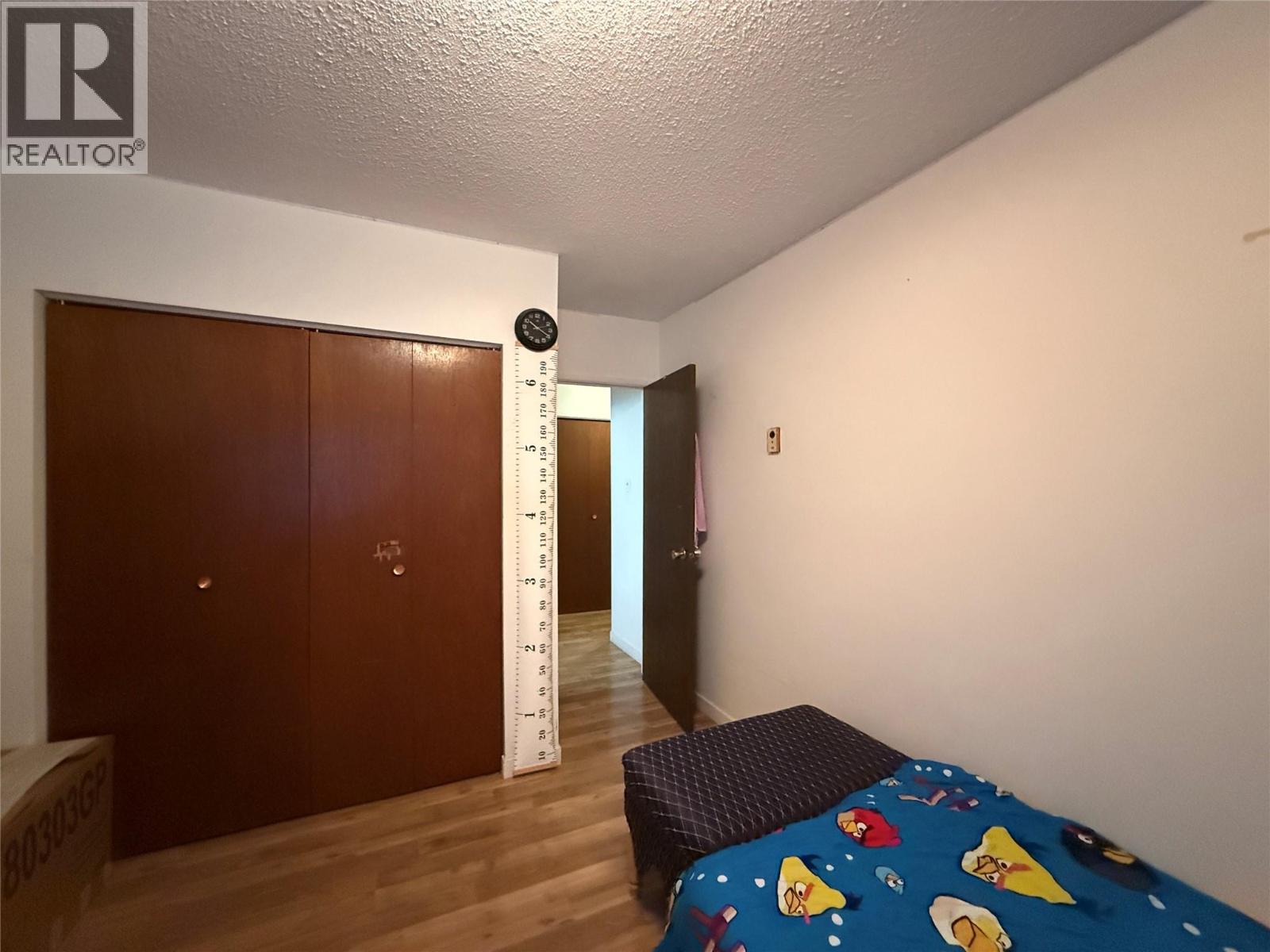 455 Richards Street W - 28