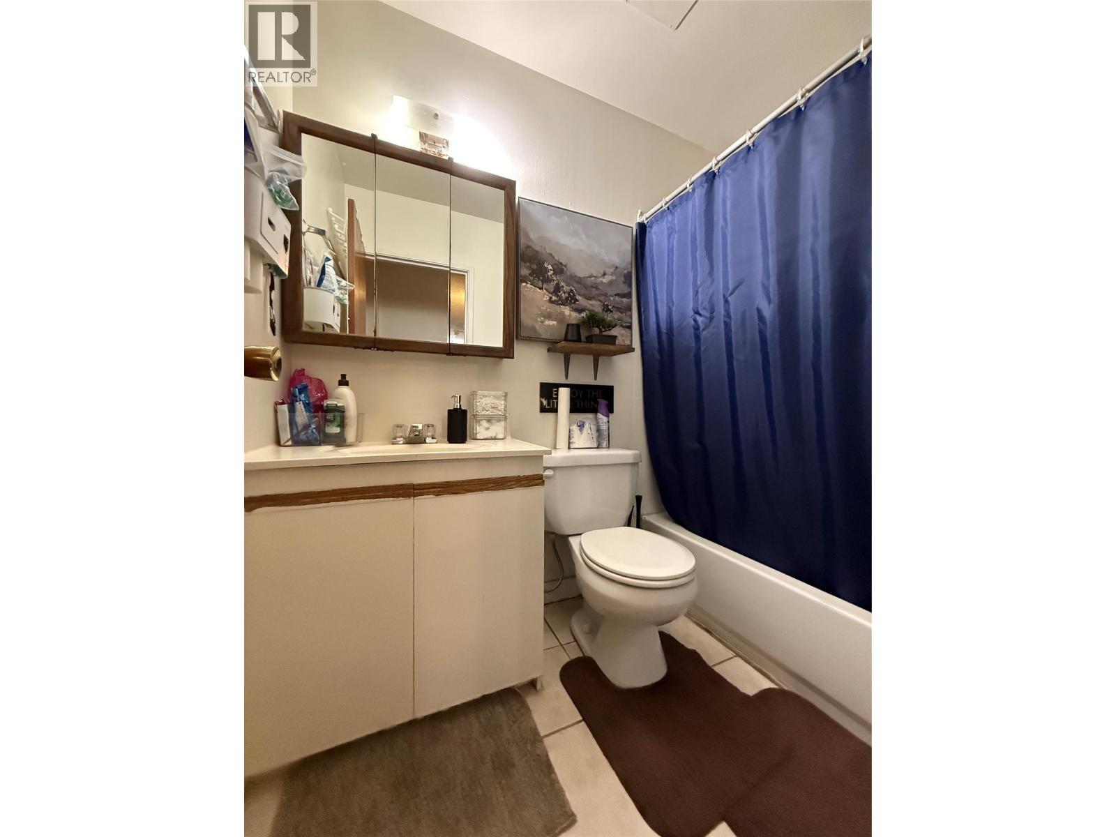 455 Richards Street W - 29