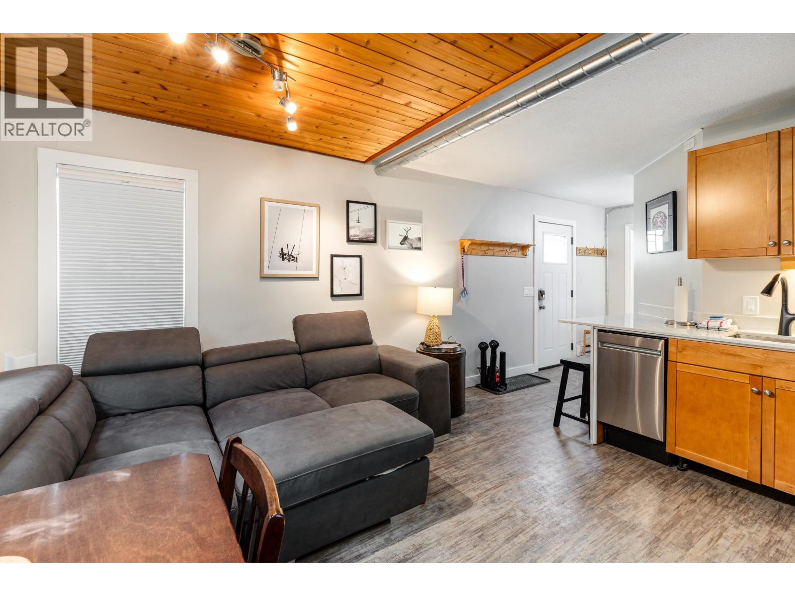 4 2028 INNSBRUCK DRIVE, Whistler