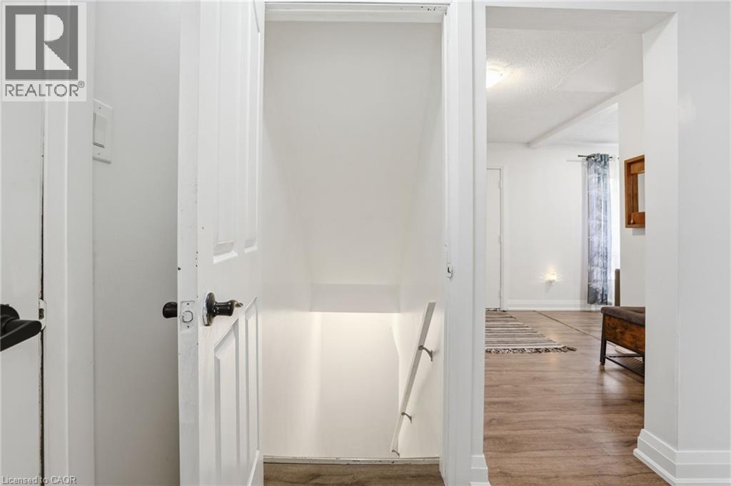102 DUNDEE Drive - 22