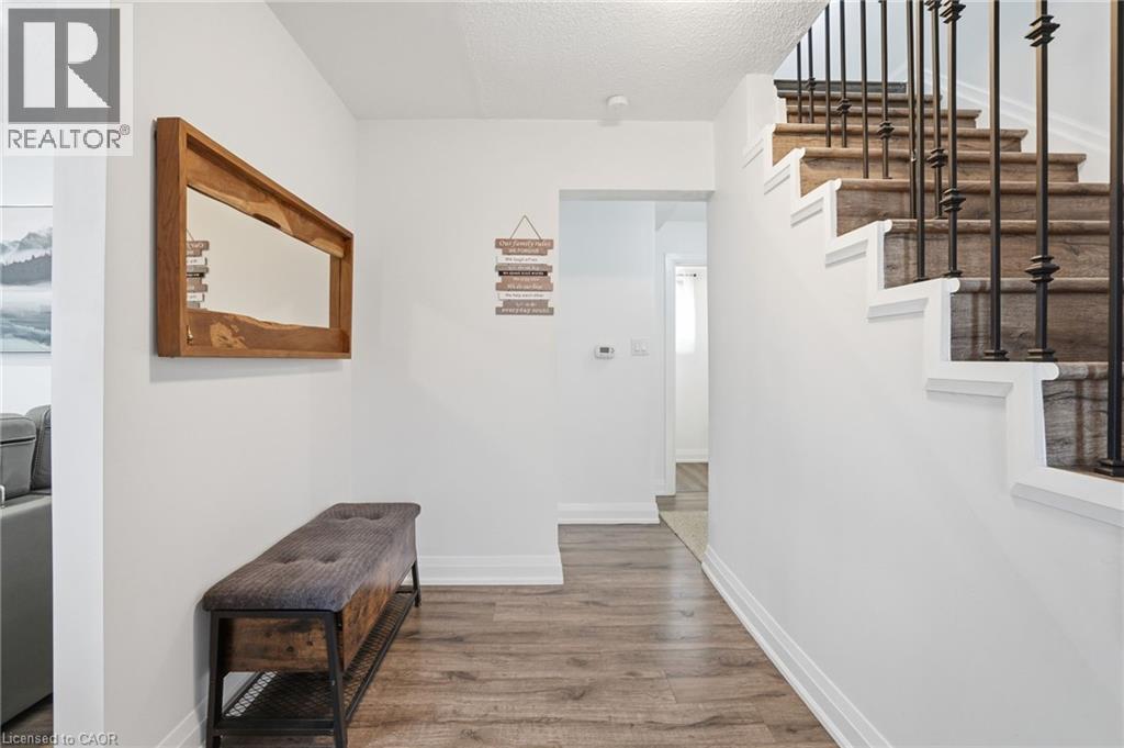 102 DUNDEE Drive - 5