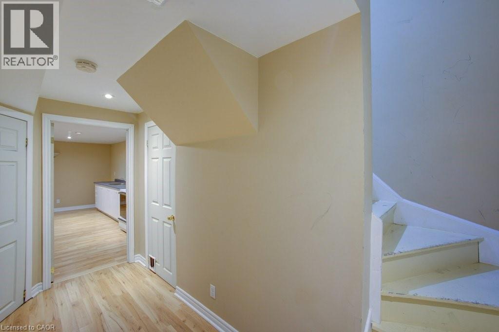 8 WATERDALE Road, Brampton, Ontario, L7A1S7 — Photo 34