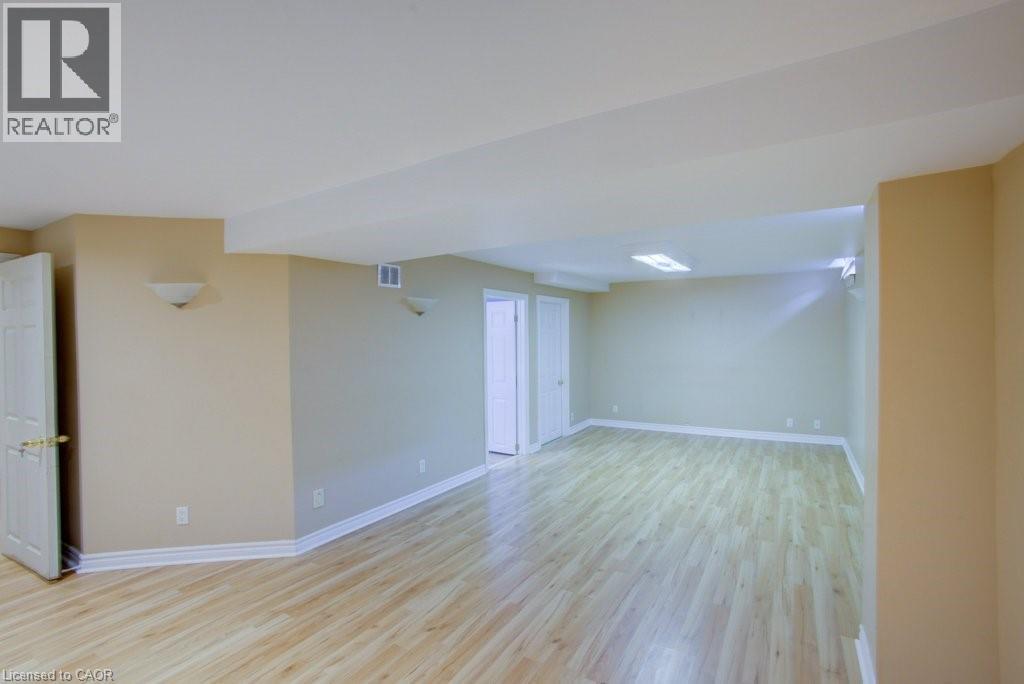 8 WATERDALE Road, Brampton, Ontario, L7A1S7 — Photo 37
