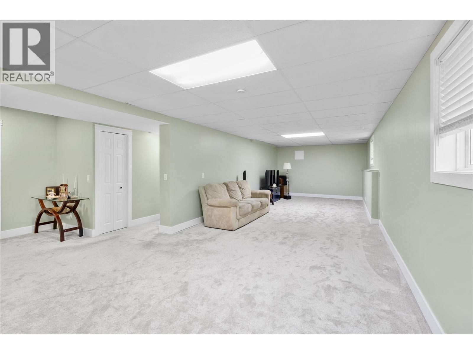 6427 SPENCER ROAD - 48