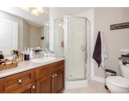 4722 217a Street, Langley, BC V3A2N7 Photo 24