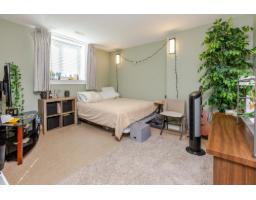 4722 217a Street, Langley, BC V3A2N7 Photo 13