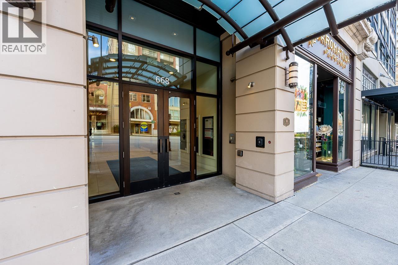 309 668 COLUMBIA STREET, New Westminster