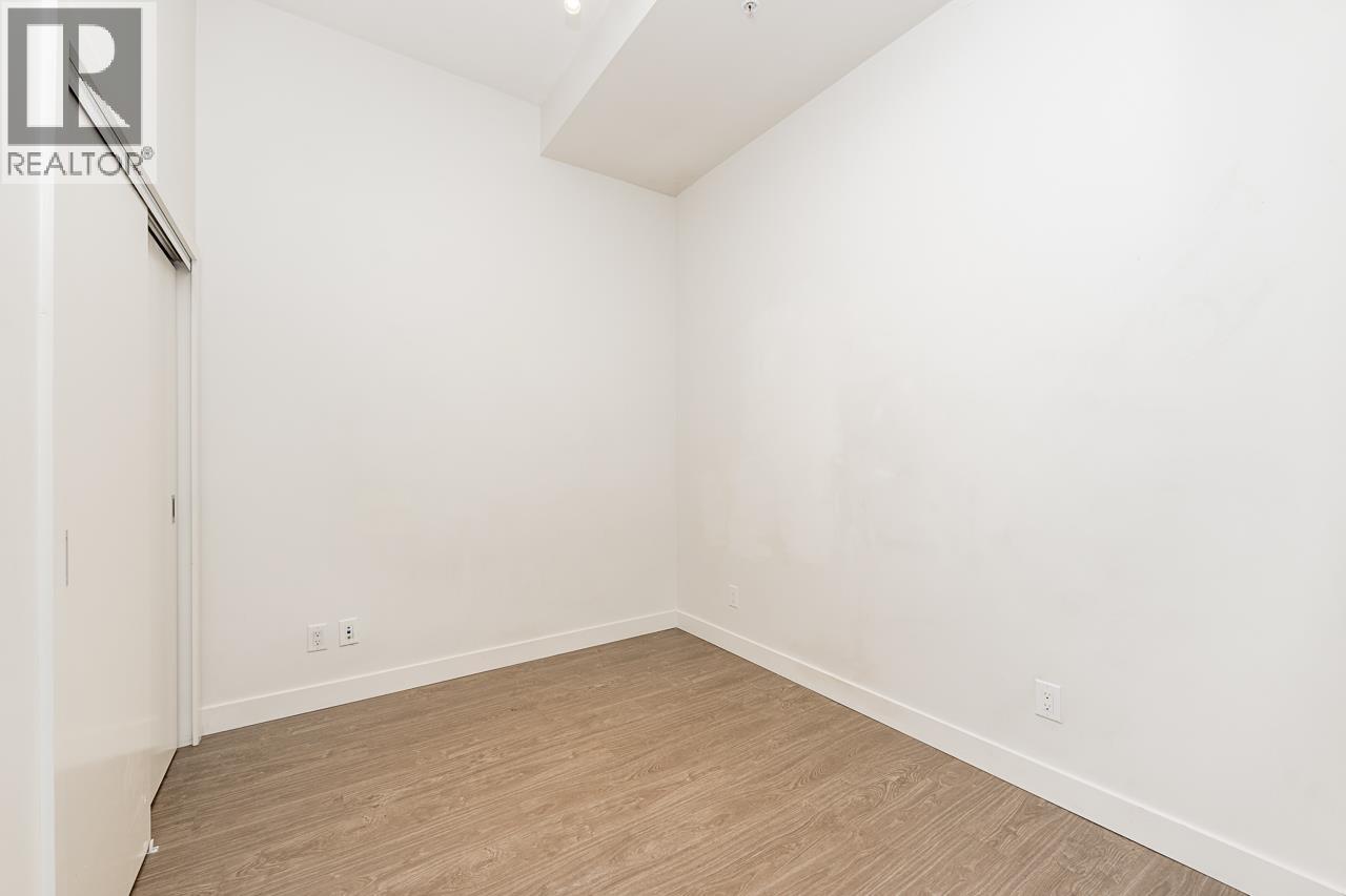 309 668 COLUMBIA STREET, New Westminster