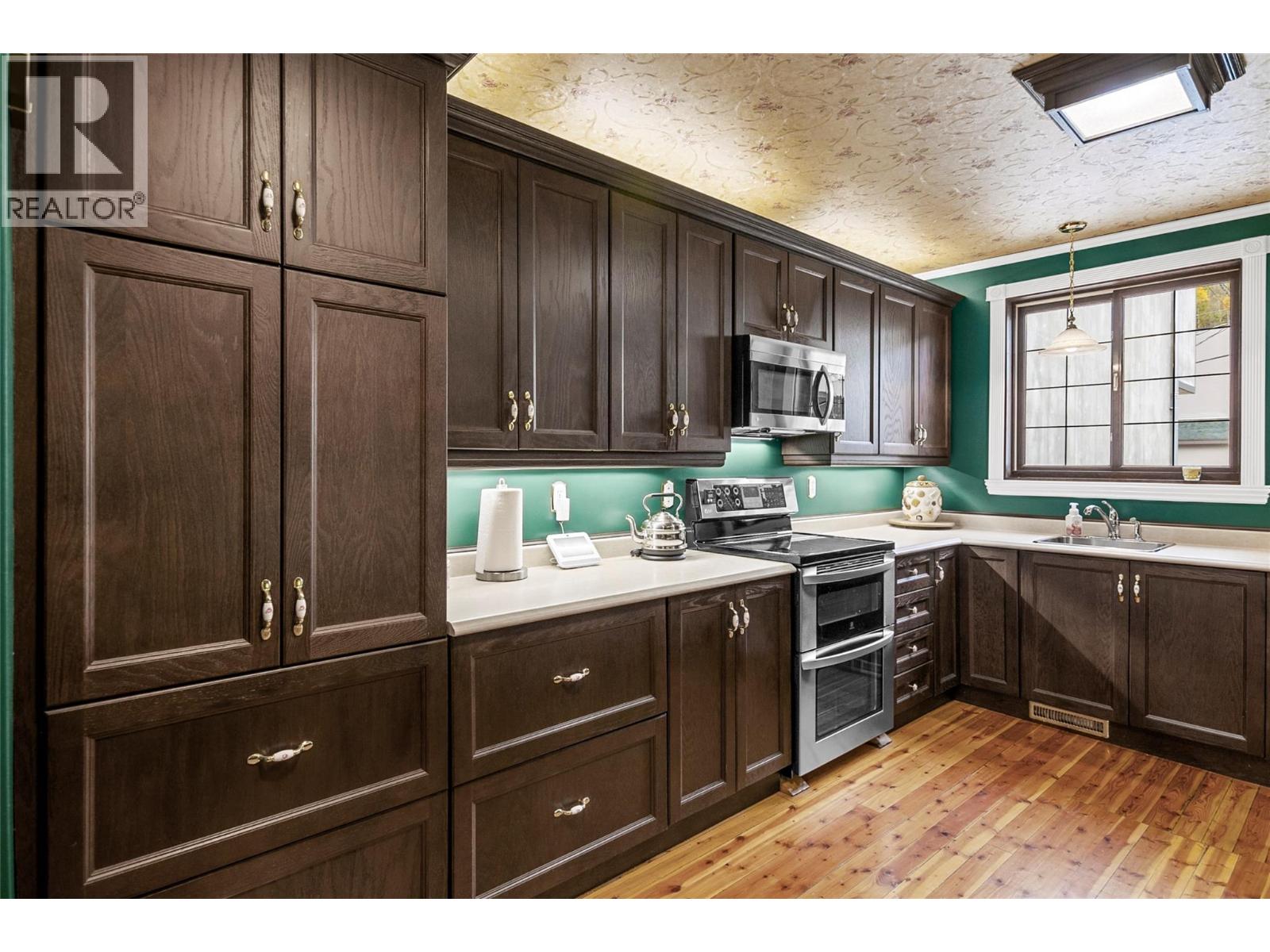 304 First Street W - 8