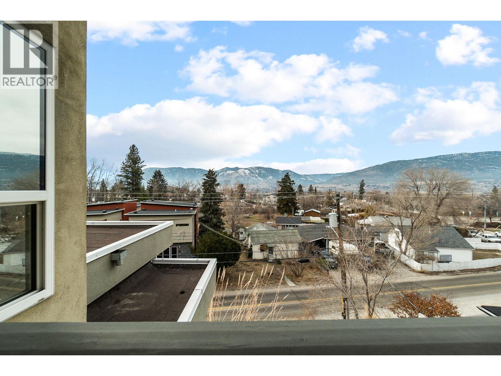  712 Creekside Road, Penticton