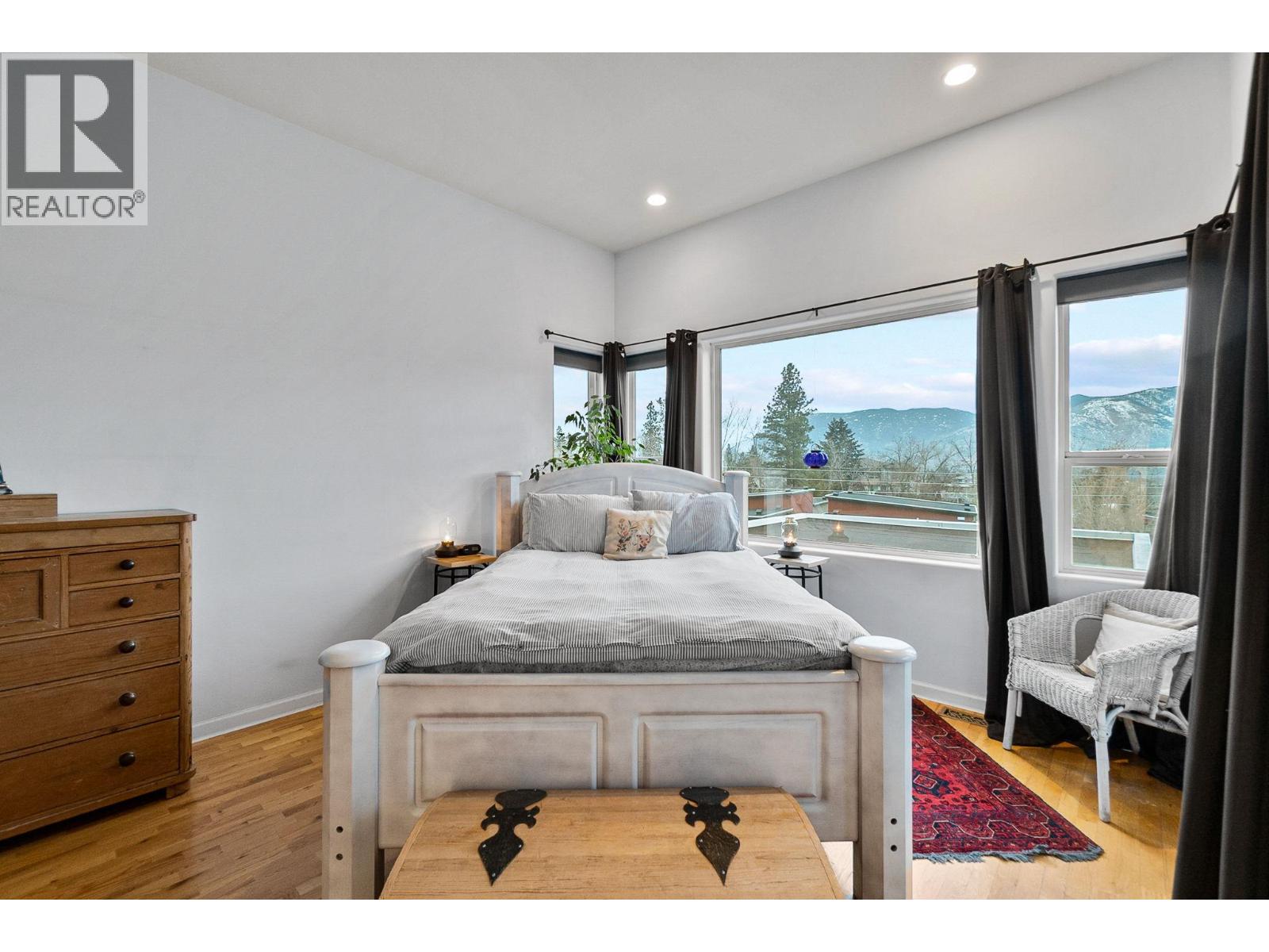  712 Creekside Road, Penticton