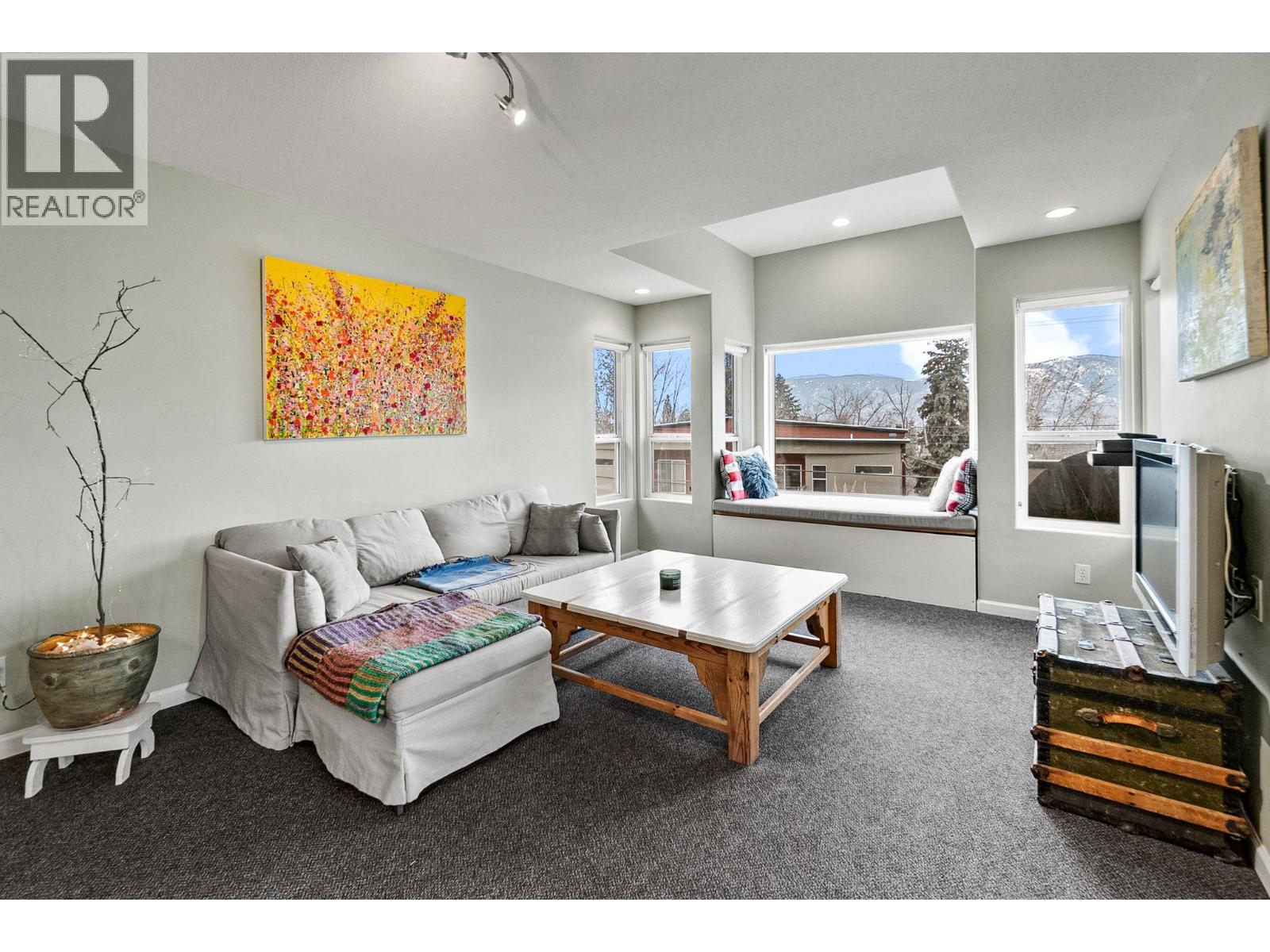  712 Creekside Road, Penticton