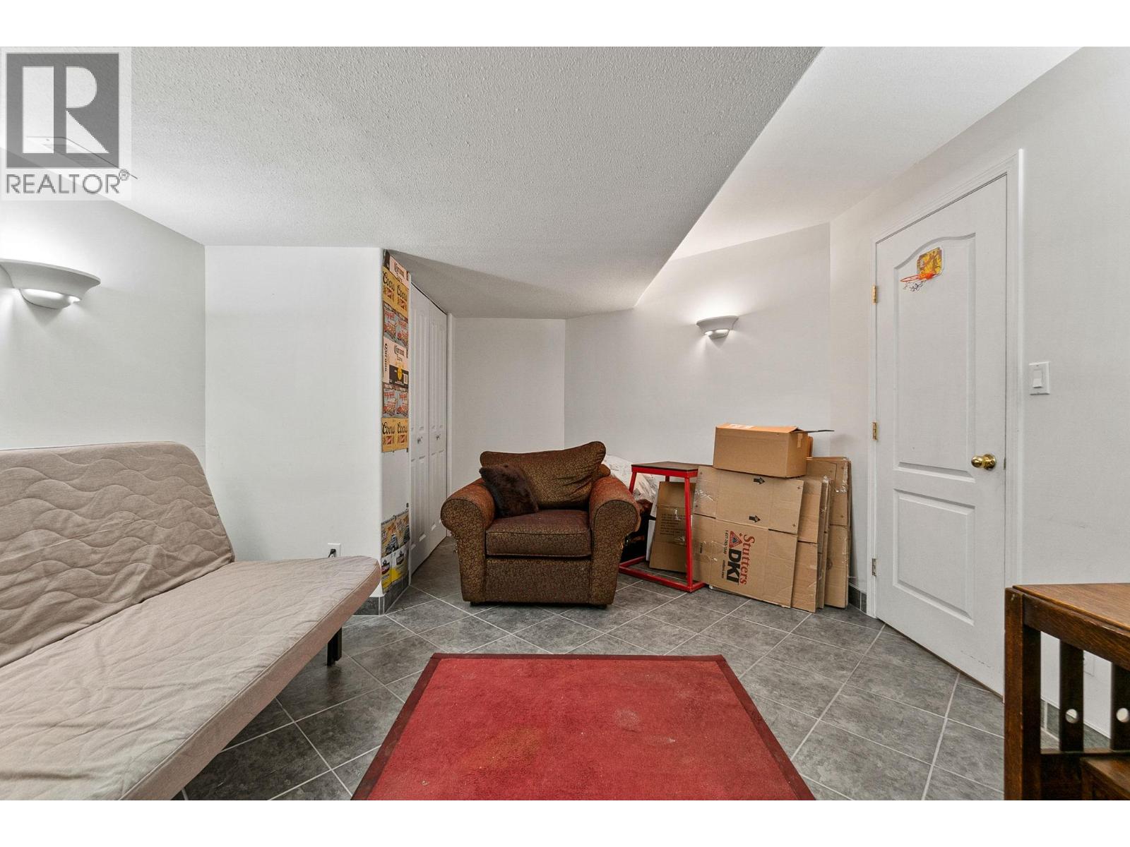  712 Creekside Road, Penticton